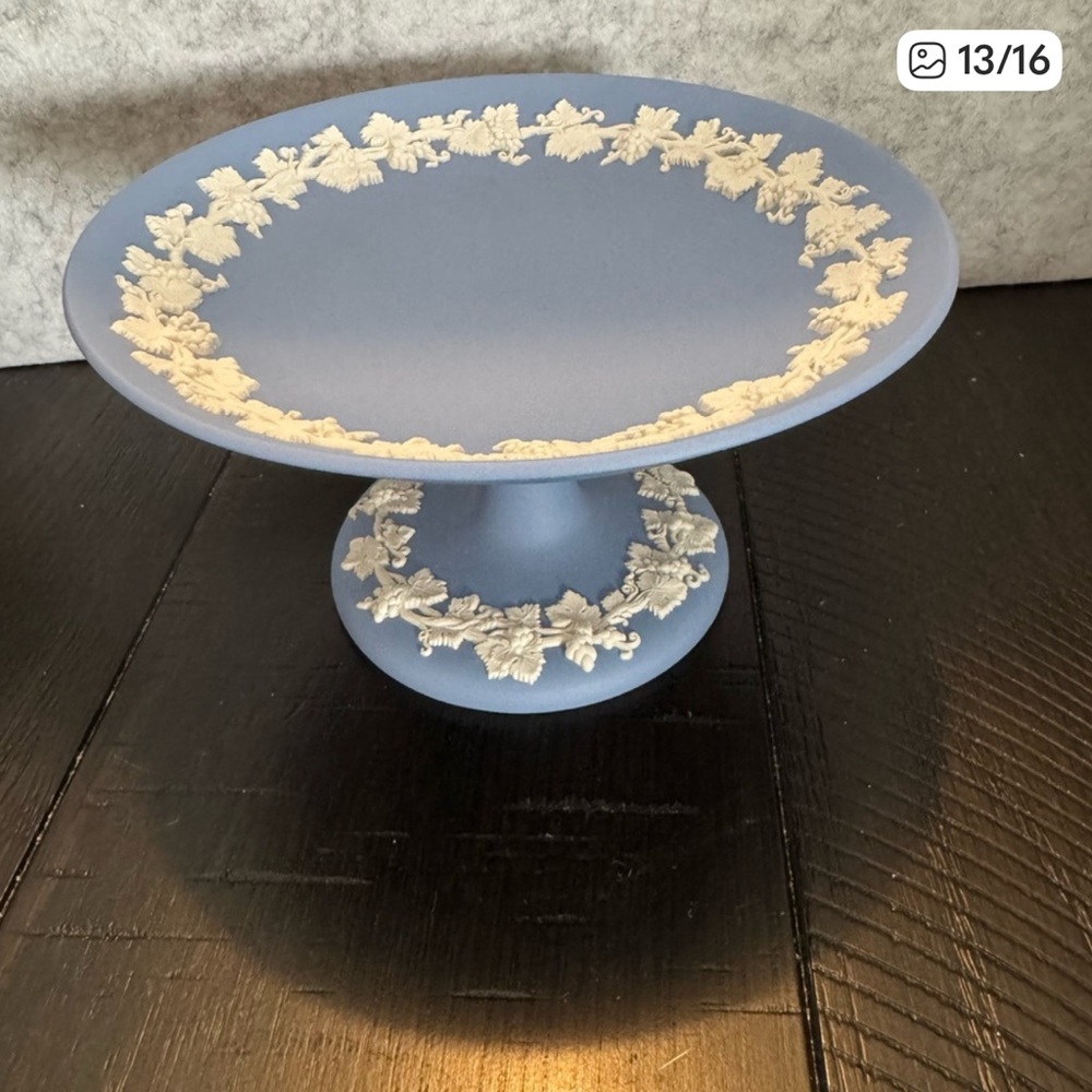 Wedgwood Blue and Cream Pedestal Cake Stand and Tea plate